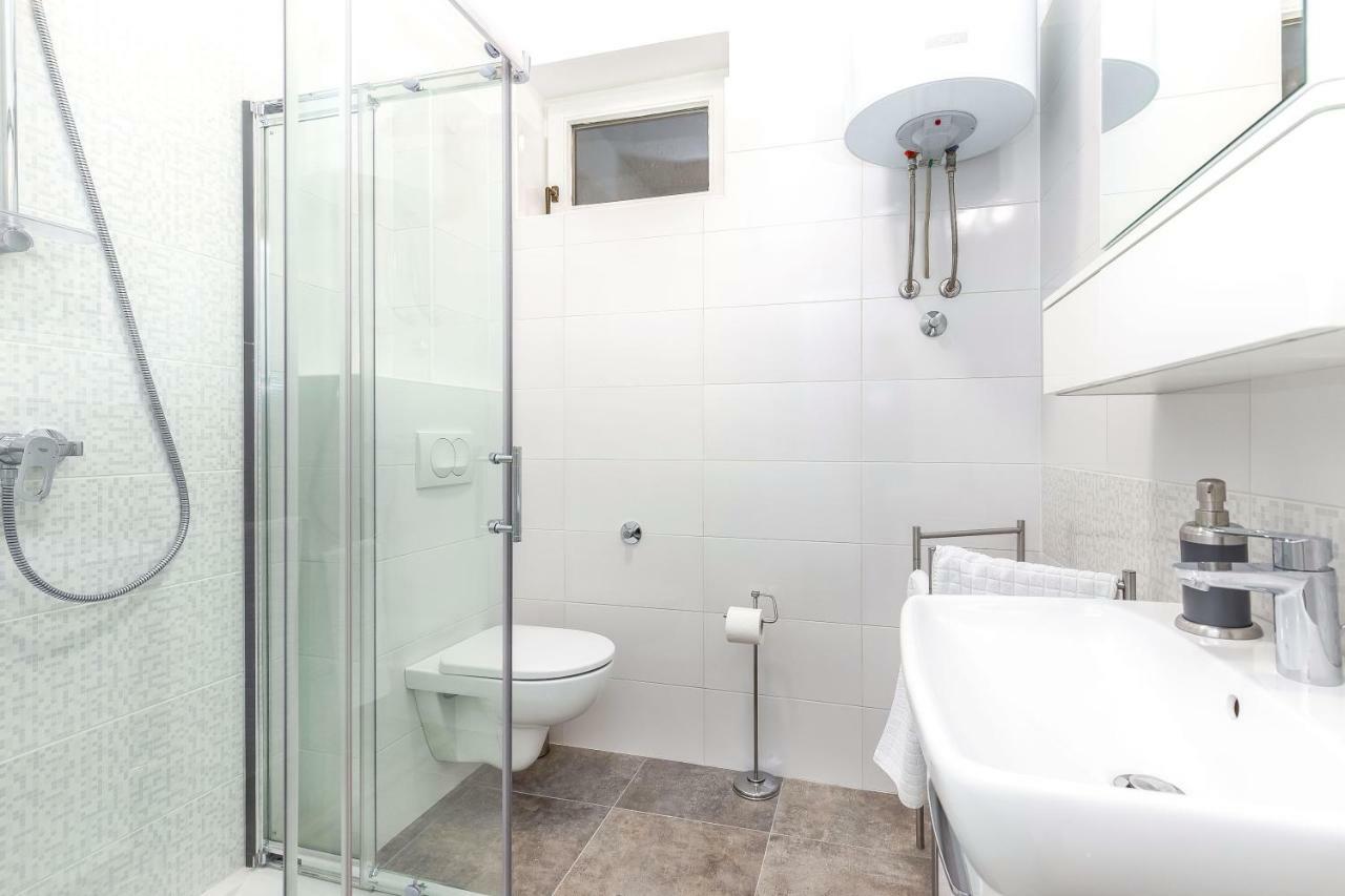 Stay In Rijeka Exterior photo